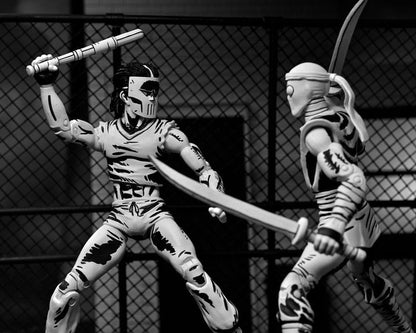NECA Teenage Mutant Ninja Turtles (Mirage Comics) 1:7 Scale Collectible Action Figure, Casey Jones Black & White Figure