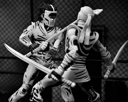 NECA Teenage Mutant Ninja Turtles (Mirage Comics) 1:7 Scale Collectible Action Figure, Casey Jones Black & White Figure