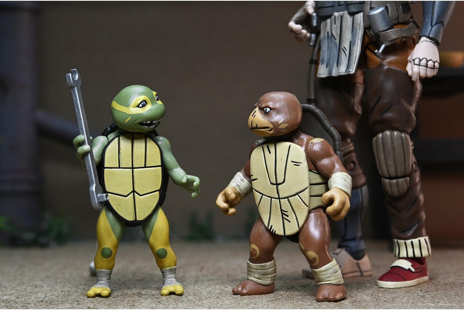 Grammy April with Baby Yi & Moja Scale Action Figure 18 cm Teenage Mutant Ninja Turtles The Last Ronin - The Lost Years