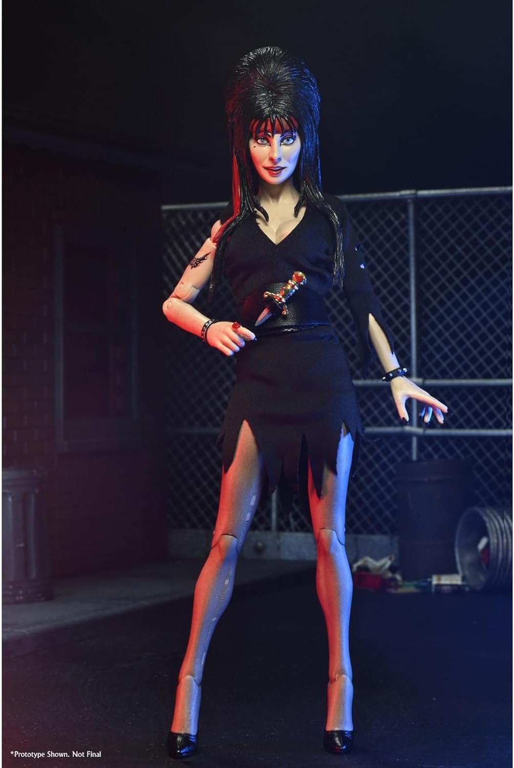 Commando Elvira Clothed Action Figure 20 cm Elvira