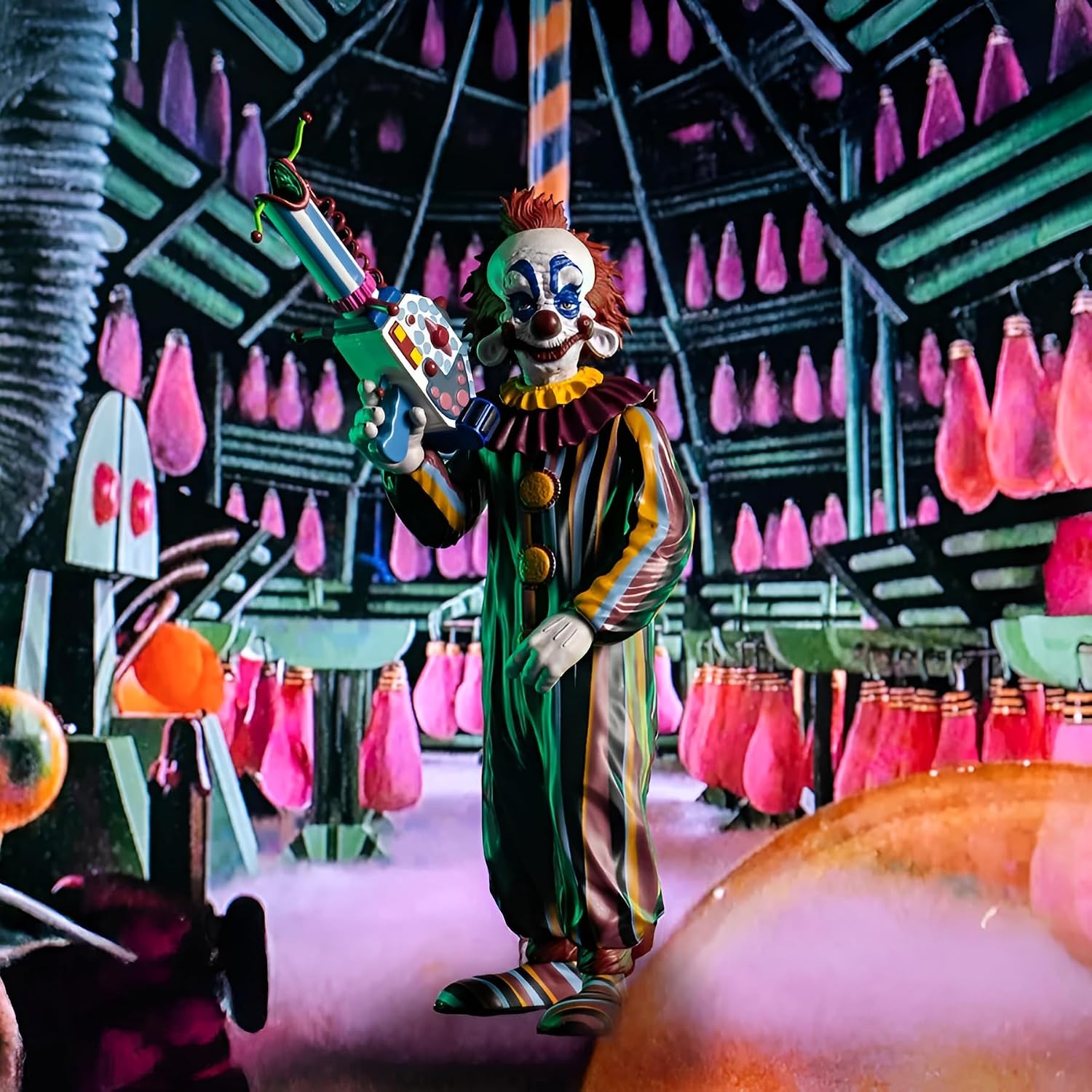 Trick Or Treat Studios Scream Greats Killer Klowns from Outer Space Rudy Action Figure 8 Inch | 8 Inch
