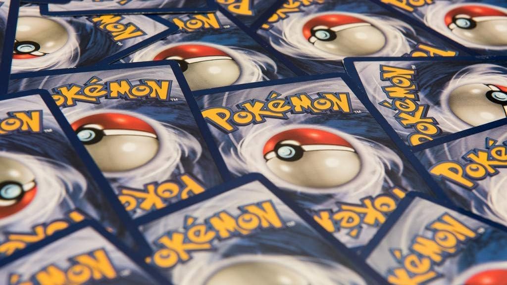 Pokemon TCG - Assorted Cards 100 Pieces