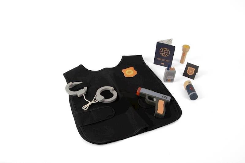Dantoy wooden police set toy 8 pieces for children