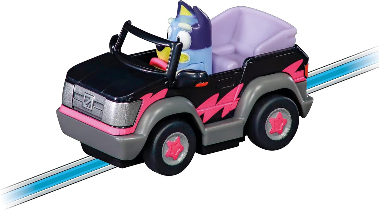 Carrera Slot 1.First: Bluey - Bluey & Bingo Race 1:50 (20063054)