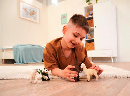 Simba 104343104 Toy Figures, Wild Animals - Set with Wild Animals Toys, Brown Bear, Lama, Panda and Penguin, 6-13 cm, from 3 Years