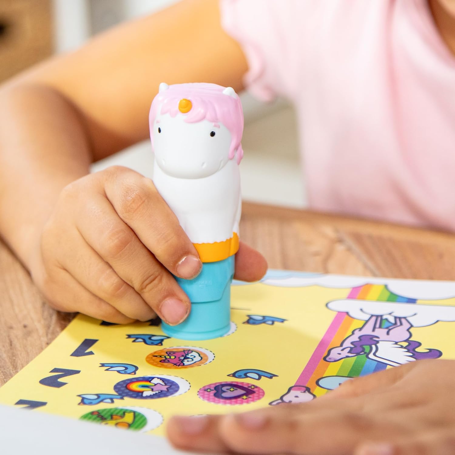 Melissa & Doug Sticker Wow!™ Sticker Stamper and 24-Page Activity Pad, 300 Stickers, Arts and Crafts Fidget Toy Collectible Character – Unicorn - Creative Play Travel Toy for Girls and Boys 3+