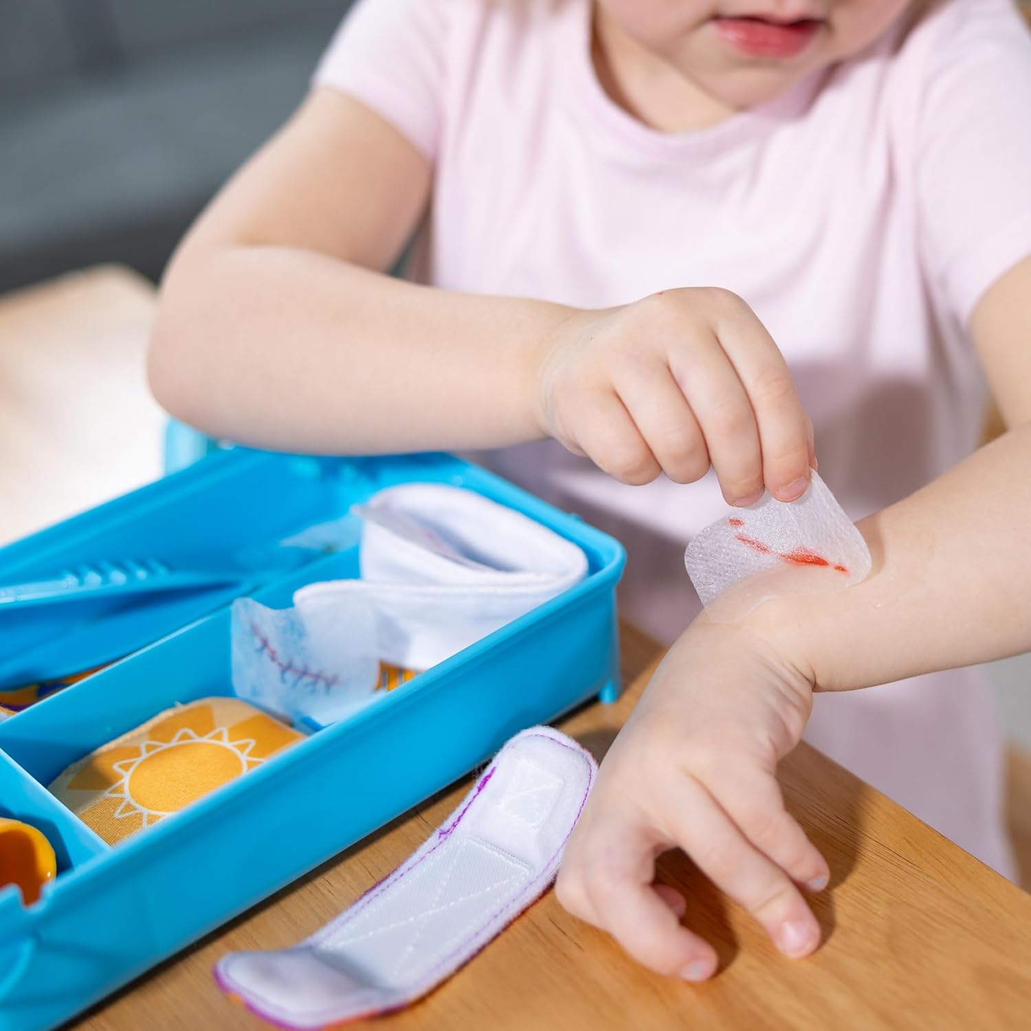 Melissa & Doug - Boos -Boos & Bandages