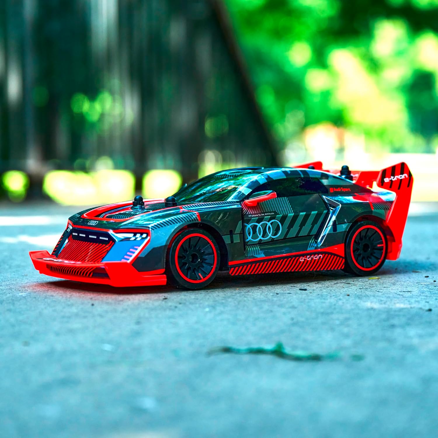 Dickie - Dickie RC Audi S1 E-Tron Quattro Drift Car RTR