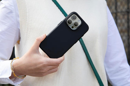 Tech21 Evo Lite hoesje voor iPhone 15 Pro Max, Zwart, Standaard telefoonhoesje, TPU en Biologisch afbreekbaar materiaal, Valbescherming: 3m