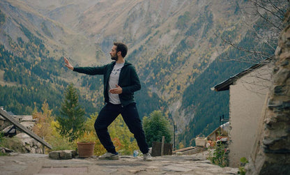 Debout sur la montagne