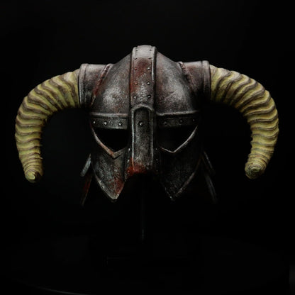 The Elder Scrolls: Skyrim Dragonborn Helmet Replica
