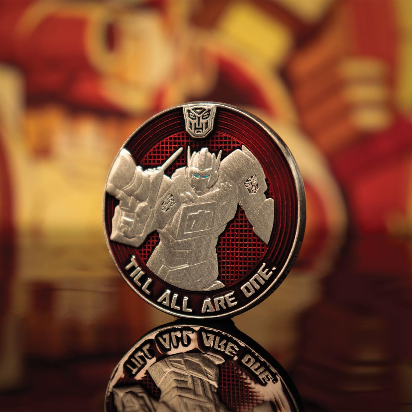 FaNaTtik Transformers G1 Autobots vs Decepticons Limited Edition Collectible Coin - Officially Licensed Merchandise - Individually numbered Item