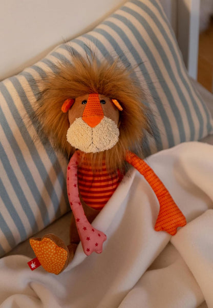 SIGIKID 42844 Knuffeldier, leeuw, patchwork, knuffeldier om te spelen en te knuffelen, van zachte materiaalmix, voor baby's en kinderen, jongens en meisjes van 0 maanden tot 8 jaar, meerkleurig