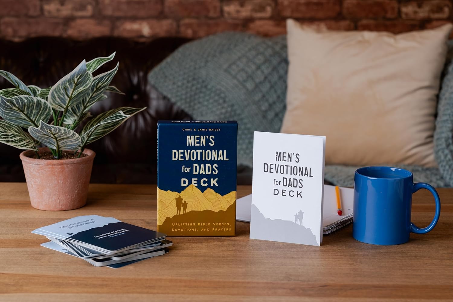 Men's Devotional for Dads Deck: Uplifting Bible Verses, Devotions and Prayers, 52 Double-sided Cards