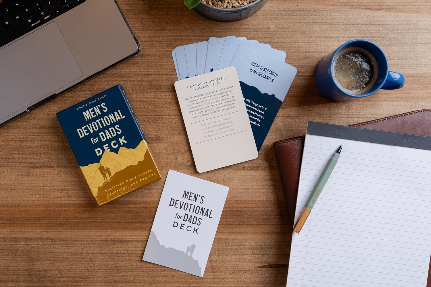 Men's Devotional for Dads Deck: Uplifting Bible Verses, Devotions and Prayers, 52 Double-sided Cards