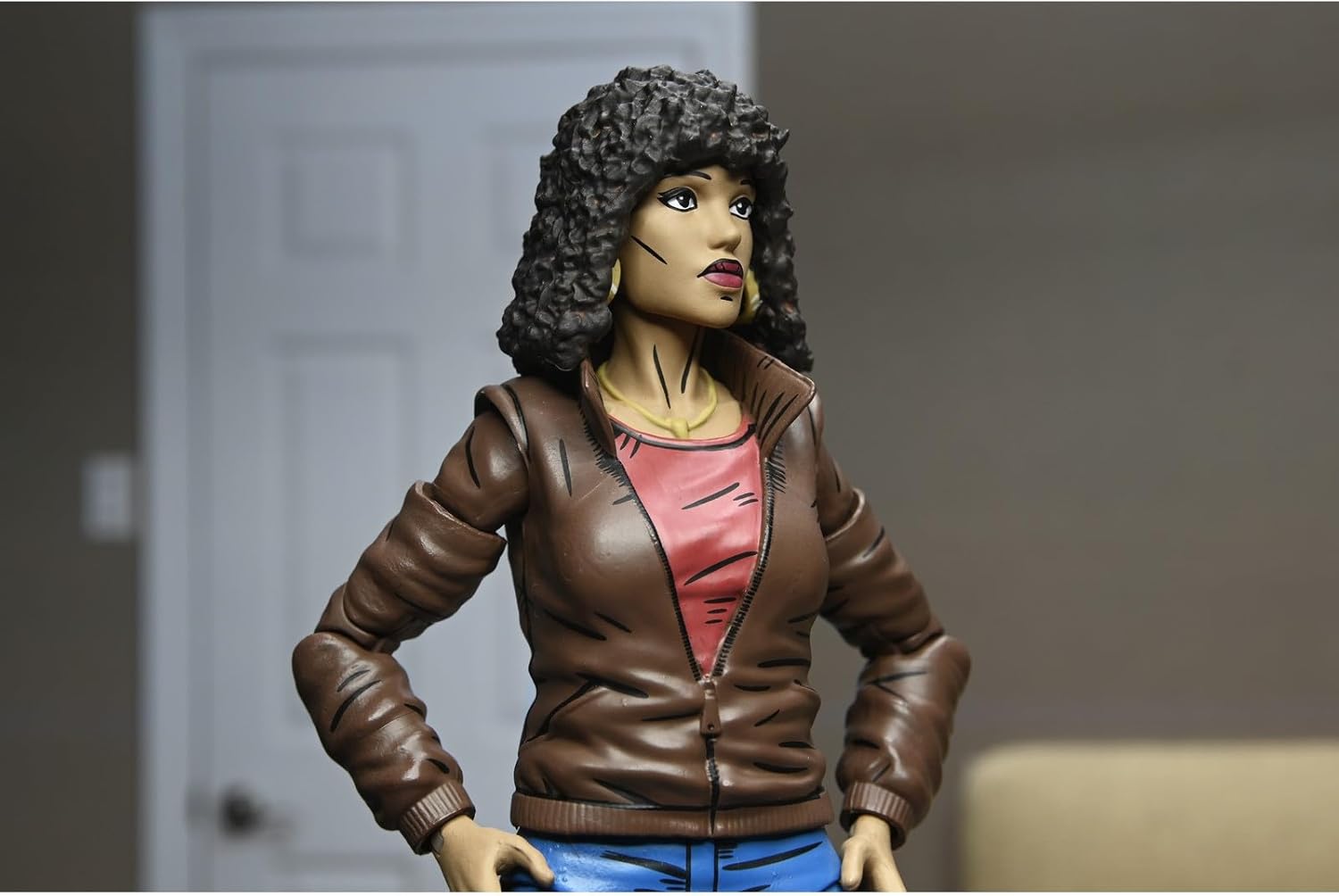 April O'Neil Version 2 Scale Action Figure 18cm Teenage Mutant Ninja Turtles Mirage Comics