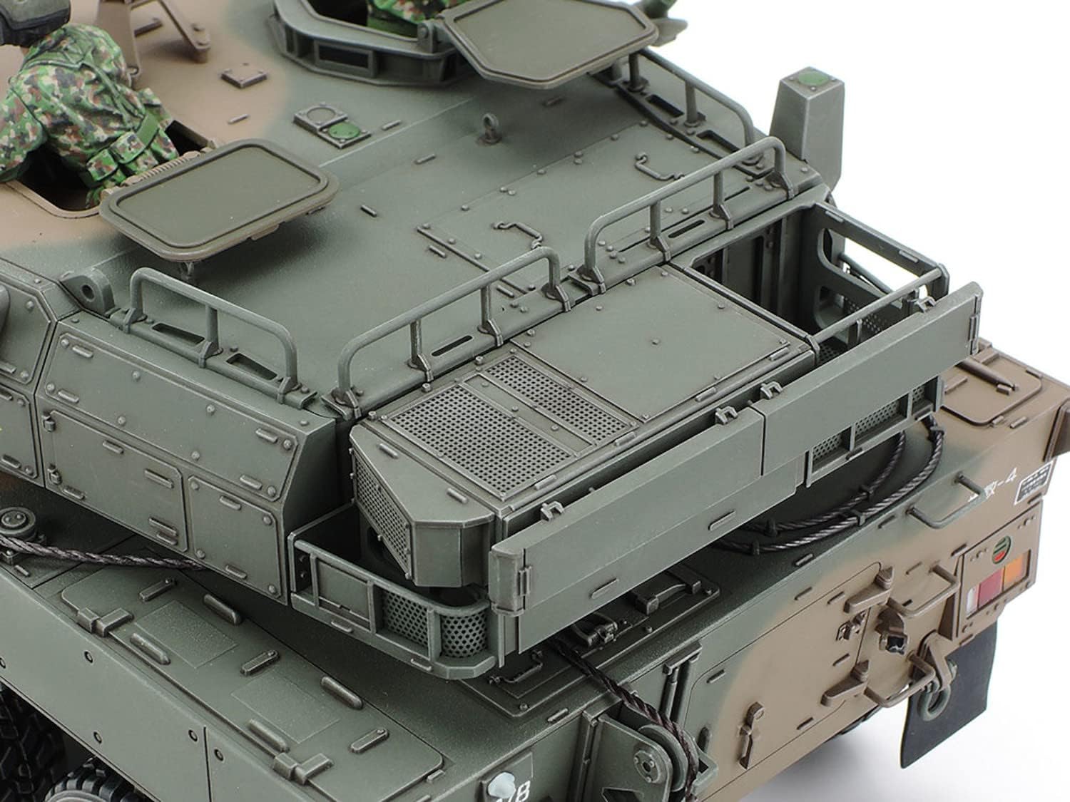 Tamiya - Model Char Type 16 Mcv C5 W/Winch 35383| 1:35