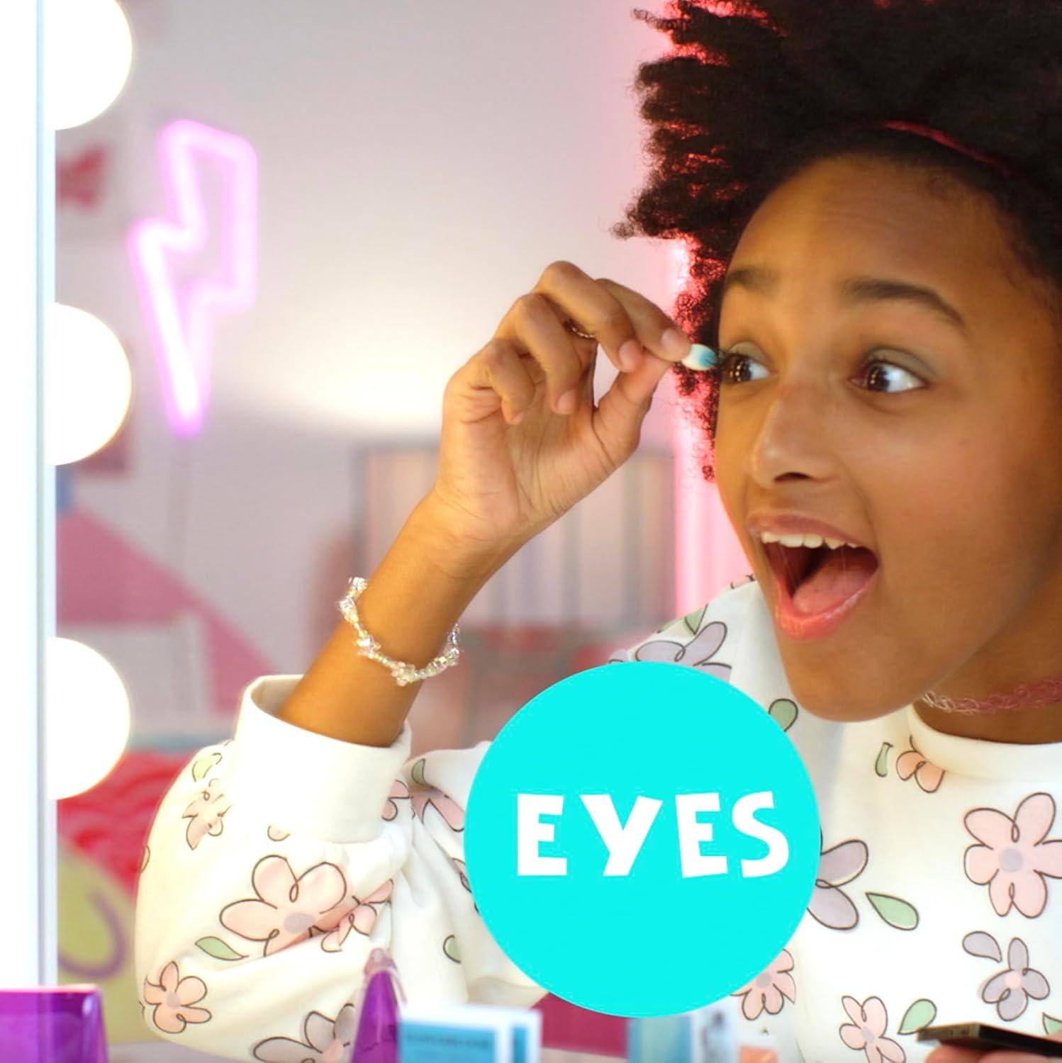 Style 4 Ever Mini Beauty Surprise Dispenser – Mystery Unboxing Toy for Kids Aged 8+ – Mix and Match Makeup and Accessories for Creative Beauty Fun and Collectible Surprises