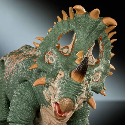 Mattel Jurassic World Hammond Collection Sinoceratops Deluxe Articulated Action Figure Large Size, Posable Tail
