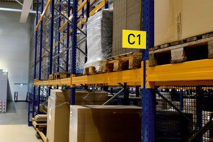 Durable Magnetic Aisle Sign 149 x 149mm - Made from Strong PET Hard Plastic -Optimal for Clear Warehouse Signage - Pack of 10 Transparent Aisle Signs