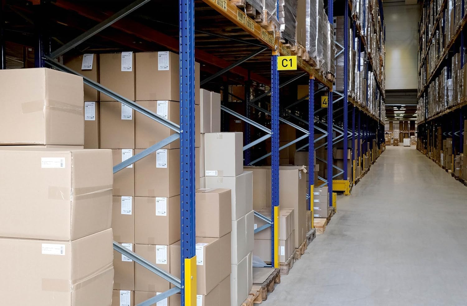 Durable Magnetic Aisle Sign A5 Landscape - Made from Strong PET Hard Plastic -Optimal for Clear Warehouse Signage - Pack of 10 Transparent Aisle Signs