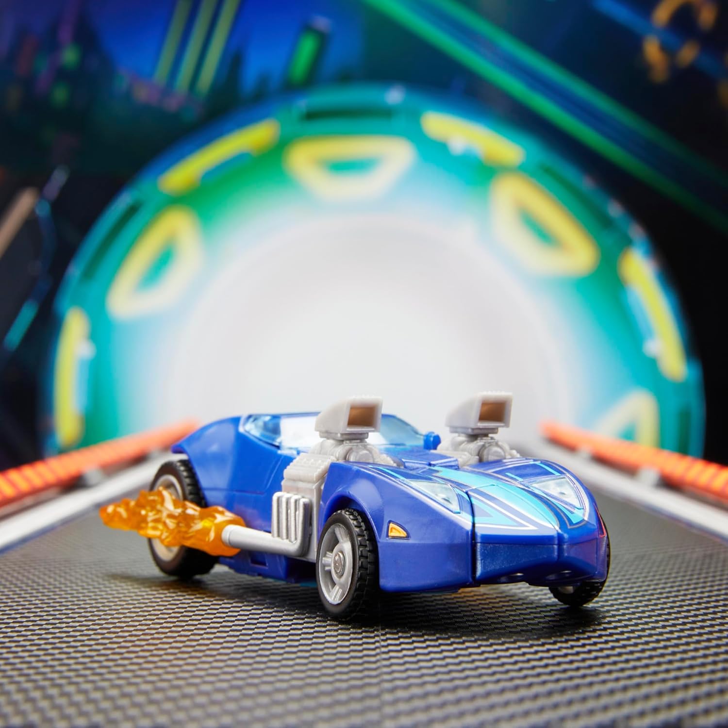 Transformers Collaborative, Hot Wheels® x, Twin Mill™, action figure convertibile