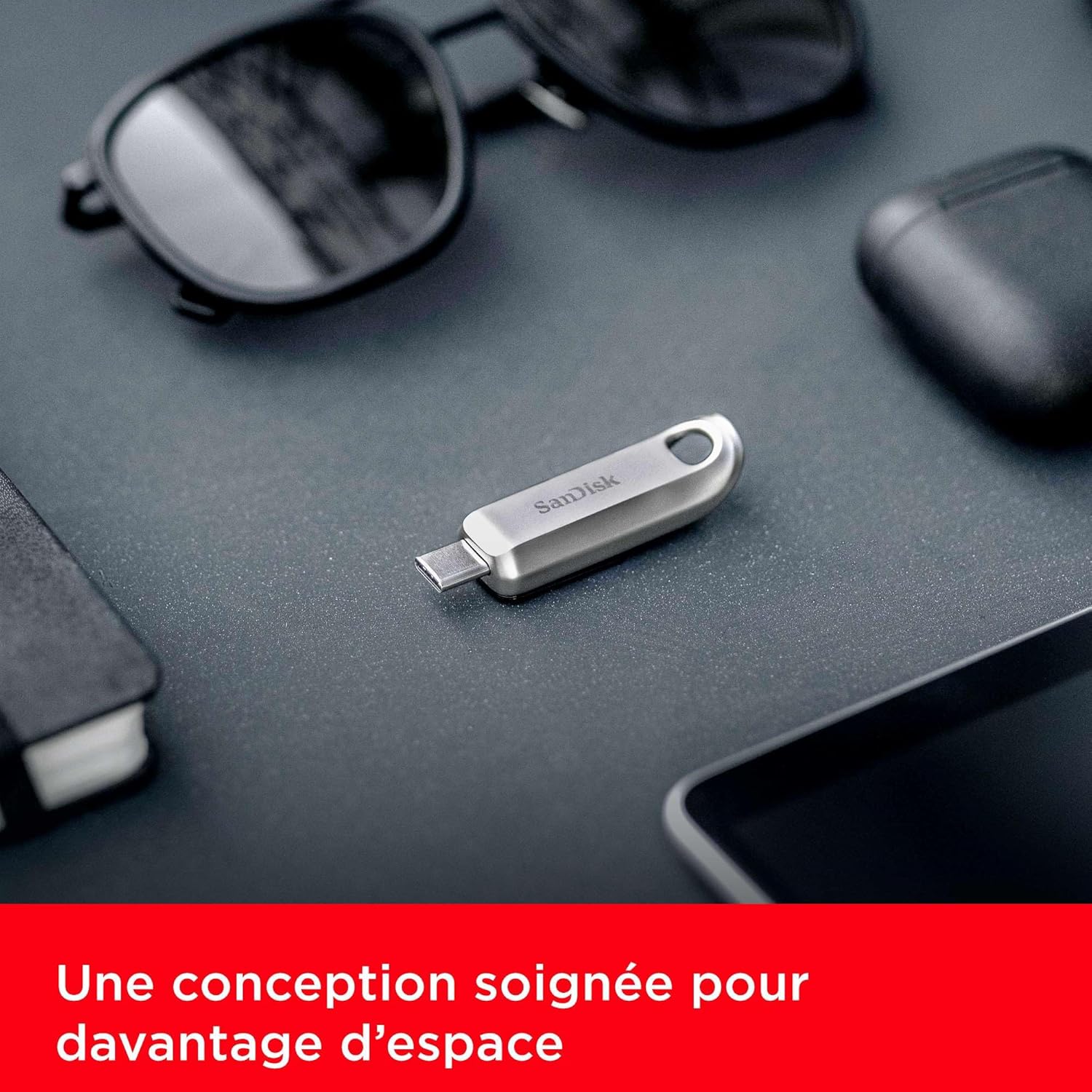 SanDisk 64GB Ultra Luxe USB Type-C Flash Drive, USB stick, memory stick with fast performance, up to 300 MB/s read speeds, USB 3.2 Gen 1, rectractable Connector, metal design, keyring, Silver
