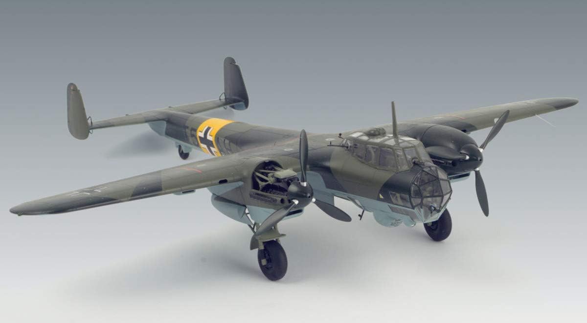 ICM 1:48 - Do 215 B-4, WWII German Recon. Plane