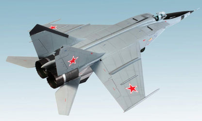 ICM 1:48 - MiG-25 RBT, Soviet Reconnaissance Plane