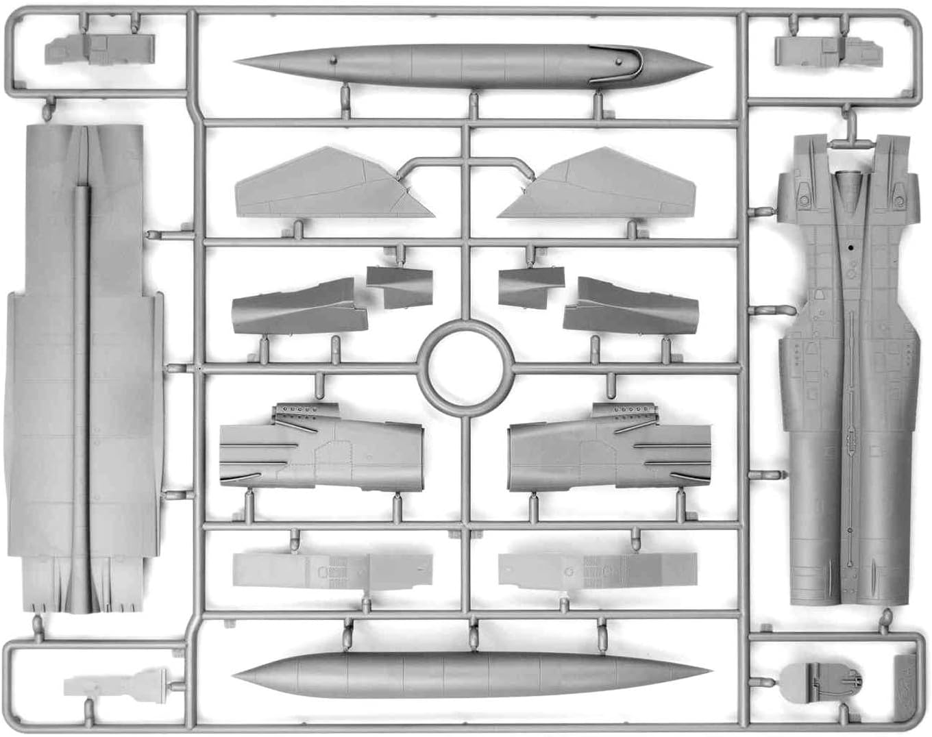ICM 1:72 - MiG-25 BM, Soviet Strike Aircraft