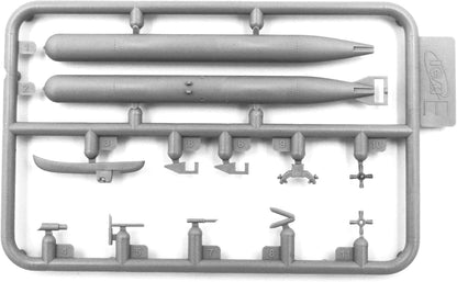 ICM 1:72 Tu-2T Soviet Torpedo Plane, Model kit, ICM72030