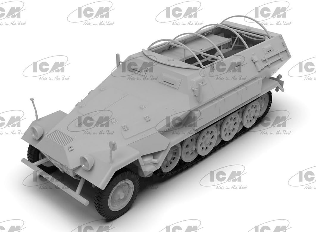 ICM 1:35 - Sd.Kfz.251/8 Ausf.A Krankenpanzerwagen Ambulance Model kit, ICM35113