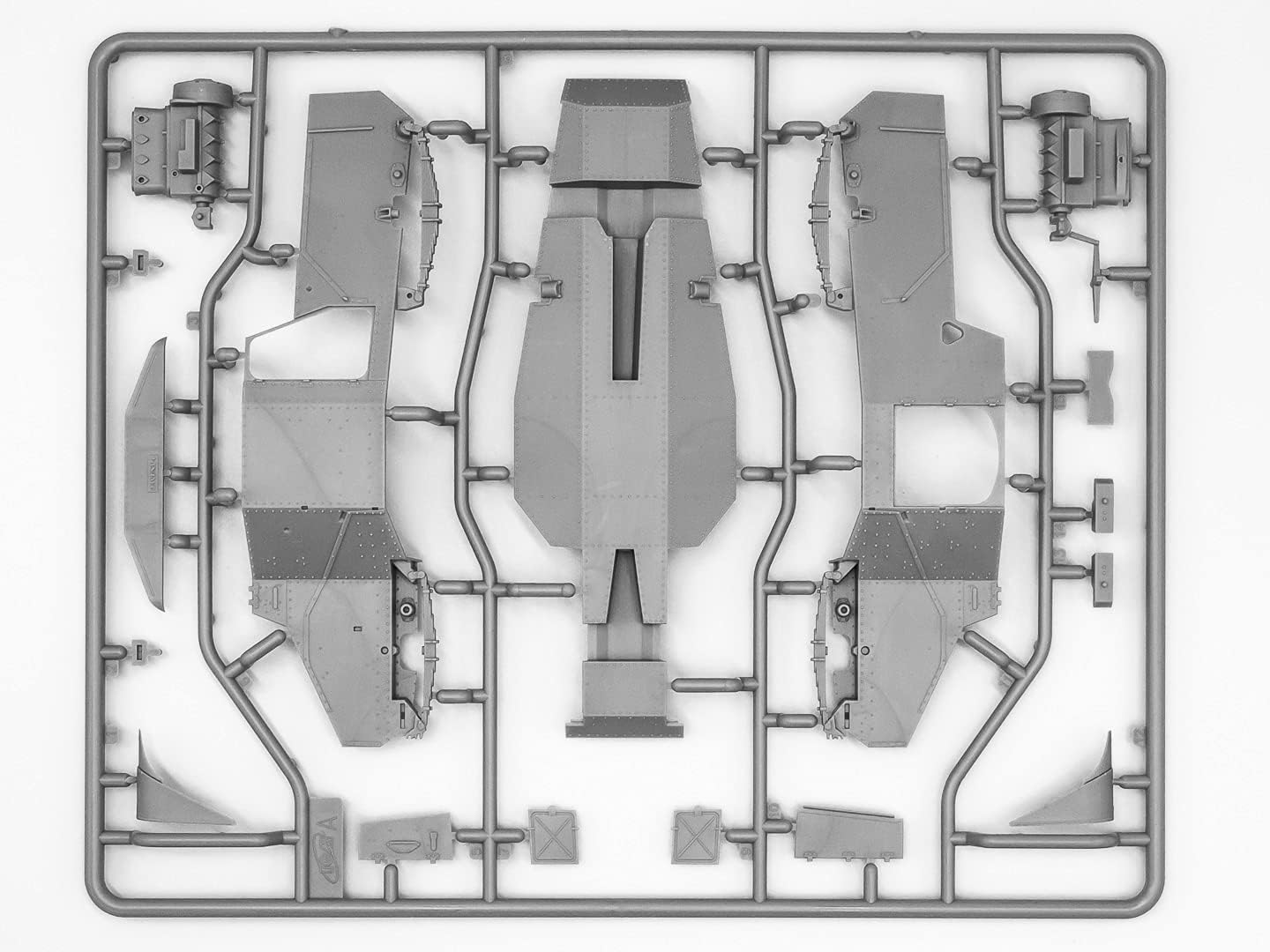 ICM Diorama 1:35 -Wehrmacht Armored Vehicles, Black