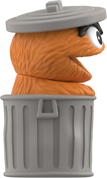 Super7 Sesame Street Fun! Fun! - Oscar The Grouch (Orange) Action Figure