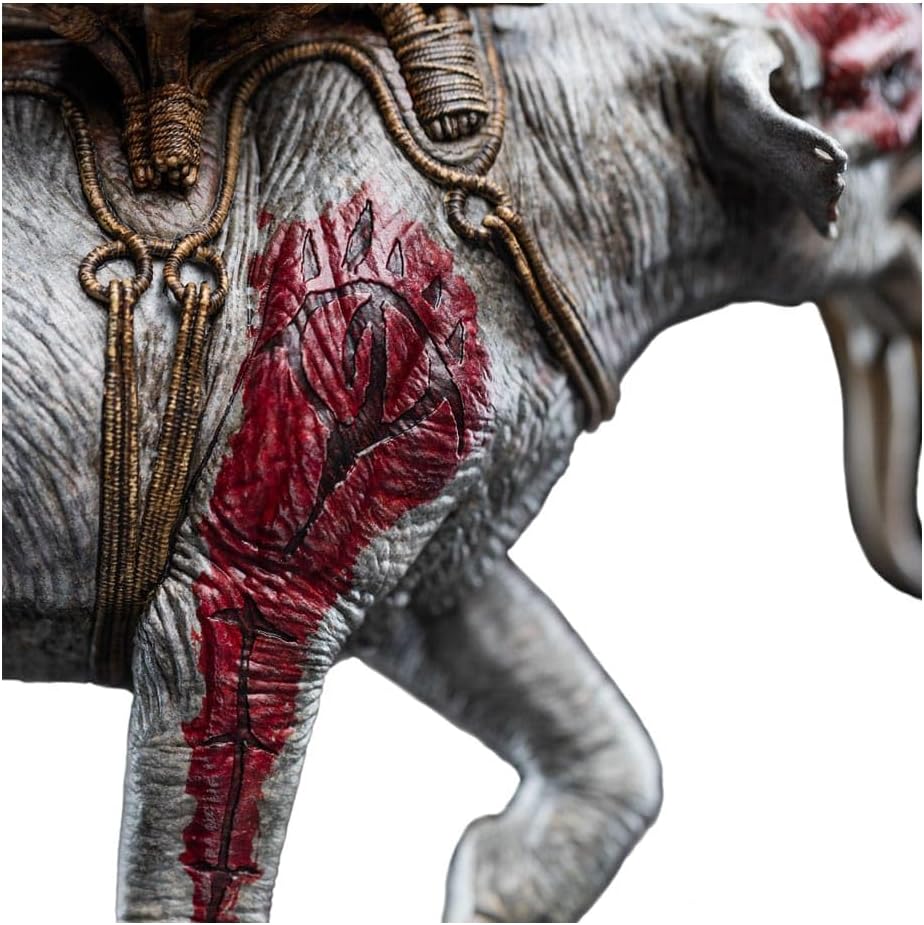 Weta Workshop Lord of the Rings Mini Statue Mumak in Battle 17 cm
