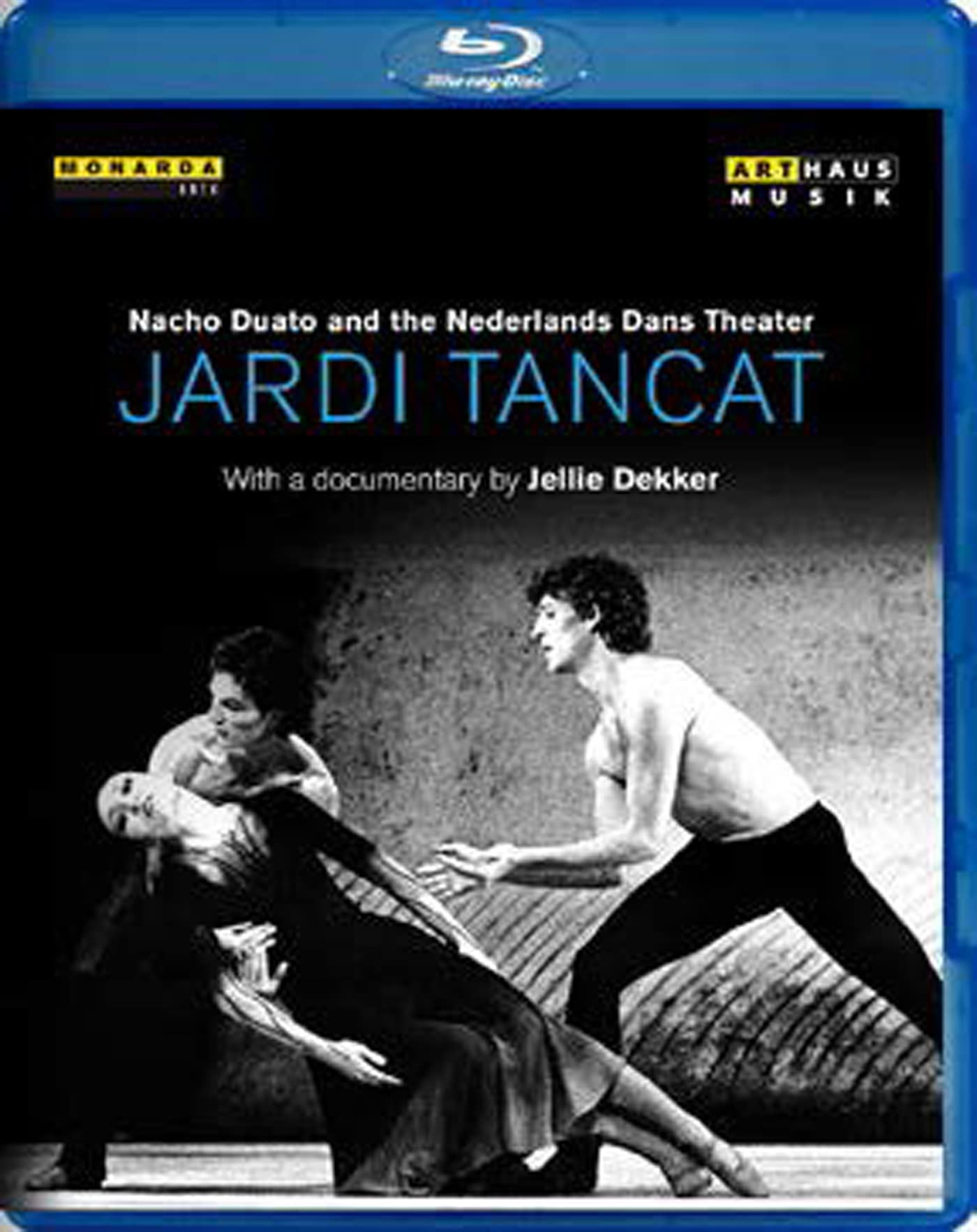 Maria Del Mar Bonnet: Jardi Tancat