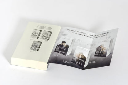 My Blade, Your Back: Roman - Der Dark-Romance-Hype endlich auf Deutsch – mit exklusivem Page Overlay in limitierter Auflage! (The Dark Forces, Band 2