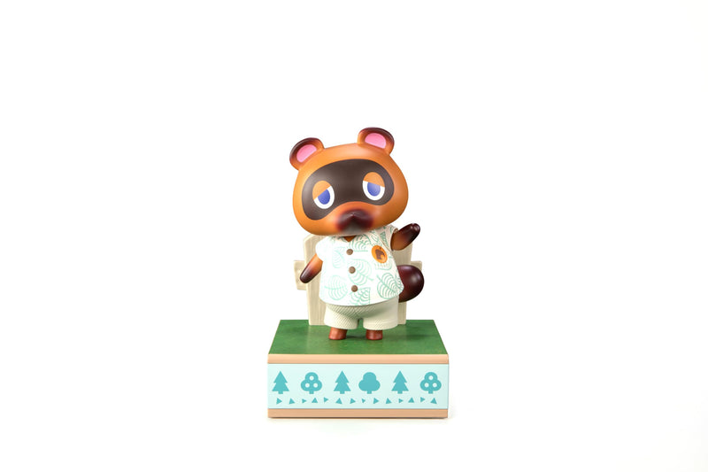 First 4 Figures - Animal Crossing: Nuovi Orizzonti – Statua Tom Nook – Statua in PVC Dipinto – 22 cm