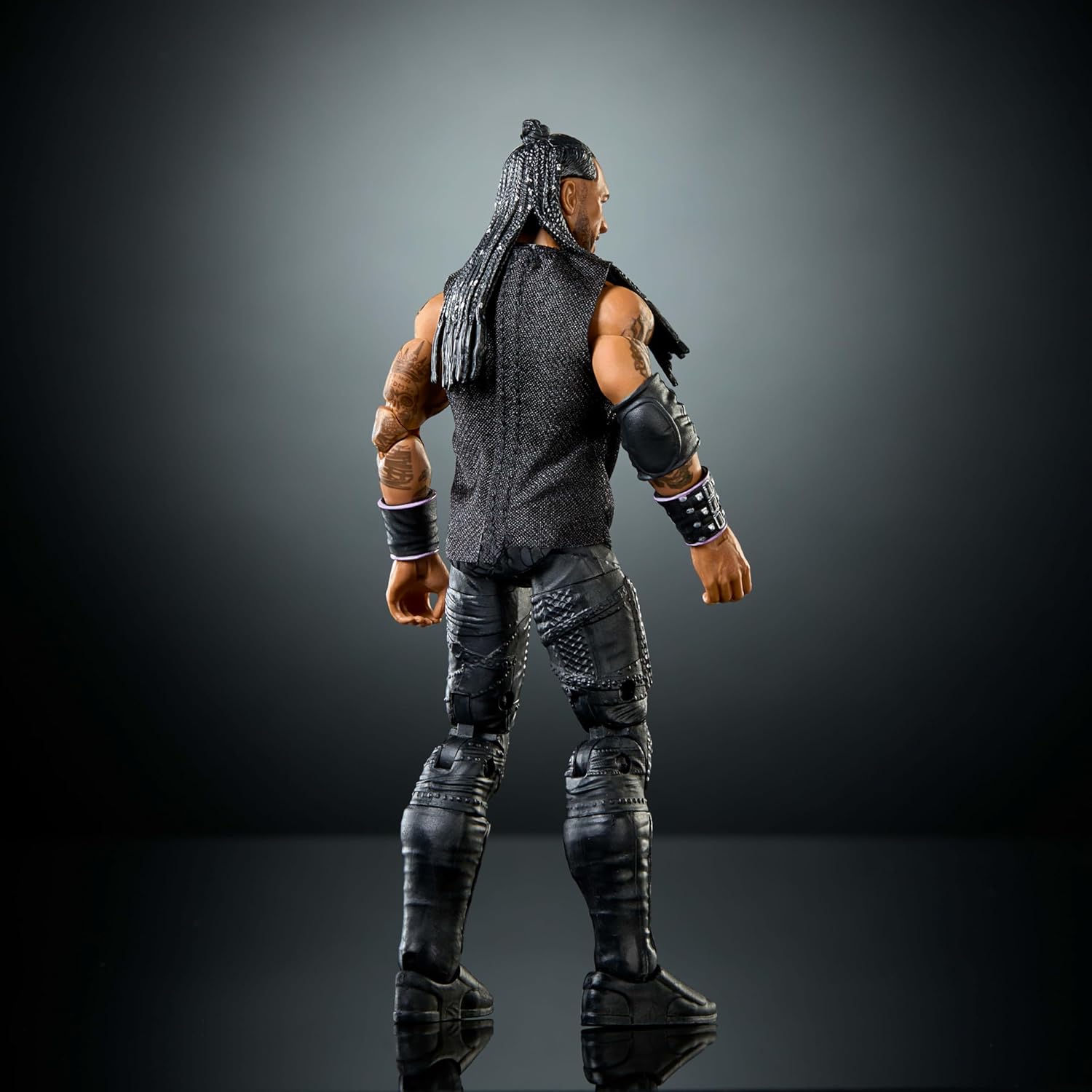 Mattel WWE Elite Action Figure & Accessories, Series #122 Set, 6-inch Collectible Damian Priest with 25 Articulation Points & Swappable Hands, JHT53