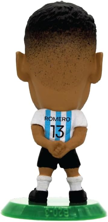 SoccerStarz - Argentina Cristian Romero (New Kit) /Figures