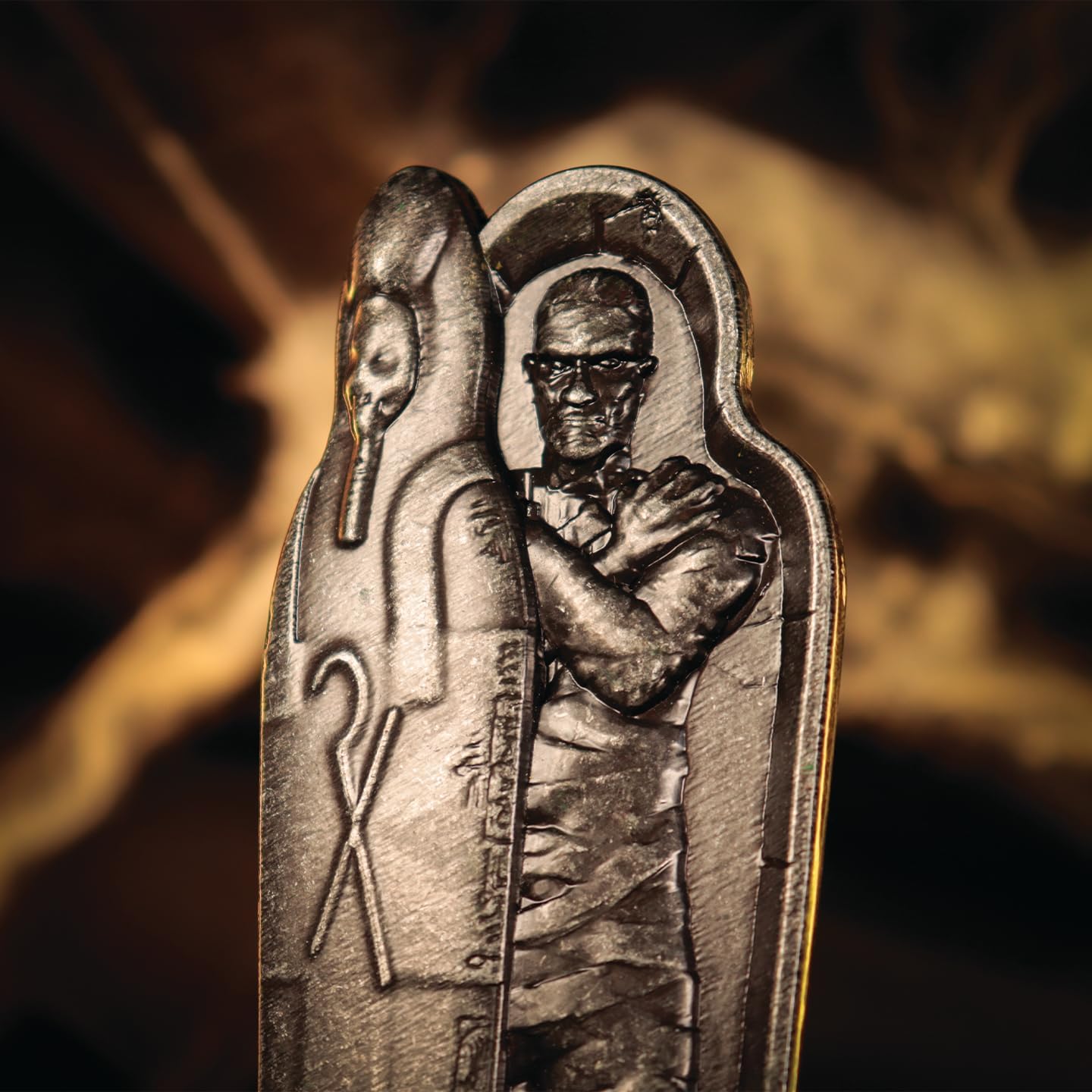 FaNaTtik Universal Monsters The Mummy Limited Edition Metal Ingot – Officially Licensed Horror Movie Collectible – Individually Numbered, Display Stand Included – Classic Film Merch (5,000 Worldwide