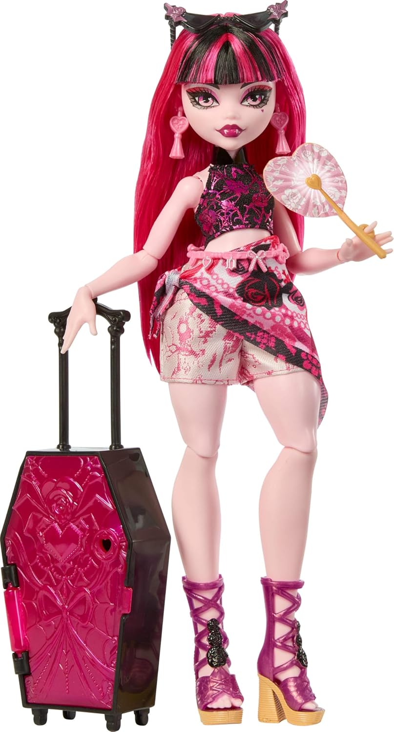 Monster High Skulltimate Secrets Draculaura Doll and Accessories Set, Destination: Gore-geous Oasis with Suitcase and 19+ Surprises like Clothes, JDR50