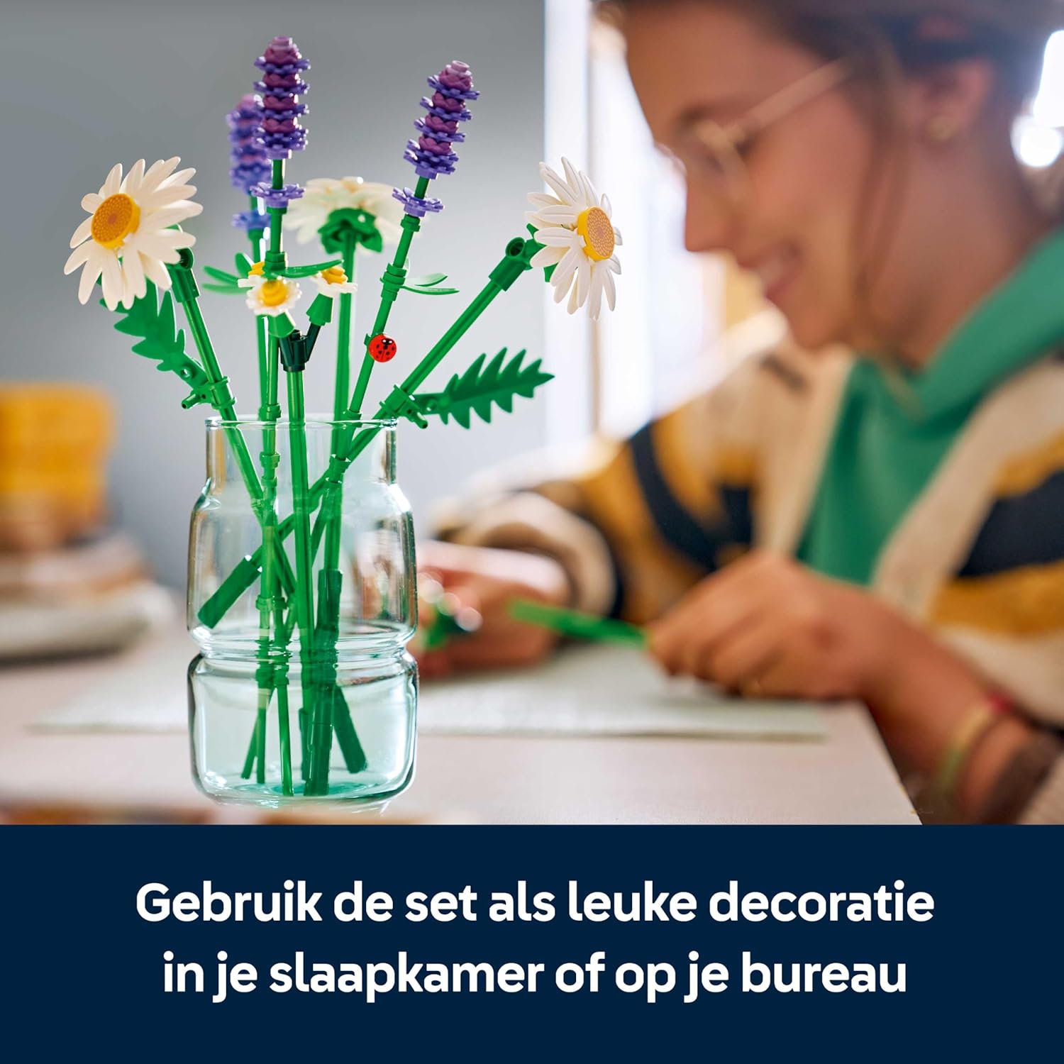 LEGO Botanicals Madeliefjes – Kunstbloemen Boeket Met Madeliefjes en Lavendel – DIY Bouwpakket voor Kinderen en Kinderkamer Decoratie – Cadeau voor Meisjes Vanaf 9 Jaar en Bloemenliefhebbers – 11508