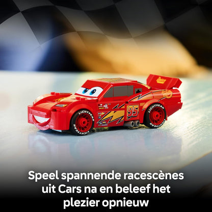 LEGO Speed Champions Saetta McQueen - Macchina da Corsa Giocattolo - Kit di Modellismo da Collezione - Idea Regalo Disney per Bambini e Bambine da 9 Anni in su Fan del Film Pixar Cars - 77255