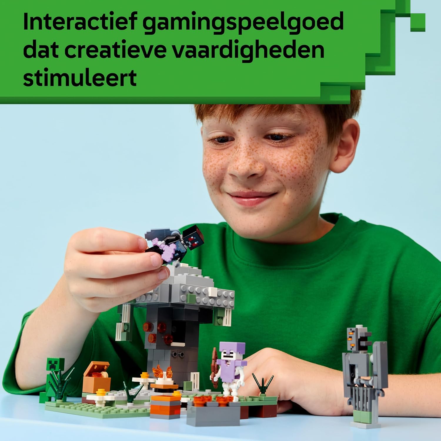 LEGO Minecraft The Pale Garden Toy - Miniature Biome w/Creaking Minifigure & Mothman, Creeper & Skeleton Mobs Figures - Gamer Gift for 7+ Year Old Boys & Girls - 21586