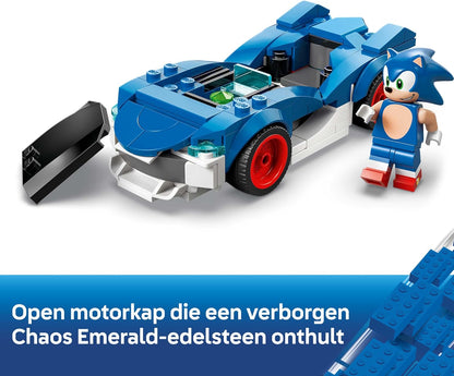 LEGO Sonic the Hedgehog: Sonic Speedster Lightning - Race Car Toy w/a Minifigure, Chaos Emerald & 3 Gold Rings - Gaming Gift for 7+ Year Old Boys & Girls - 77117