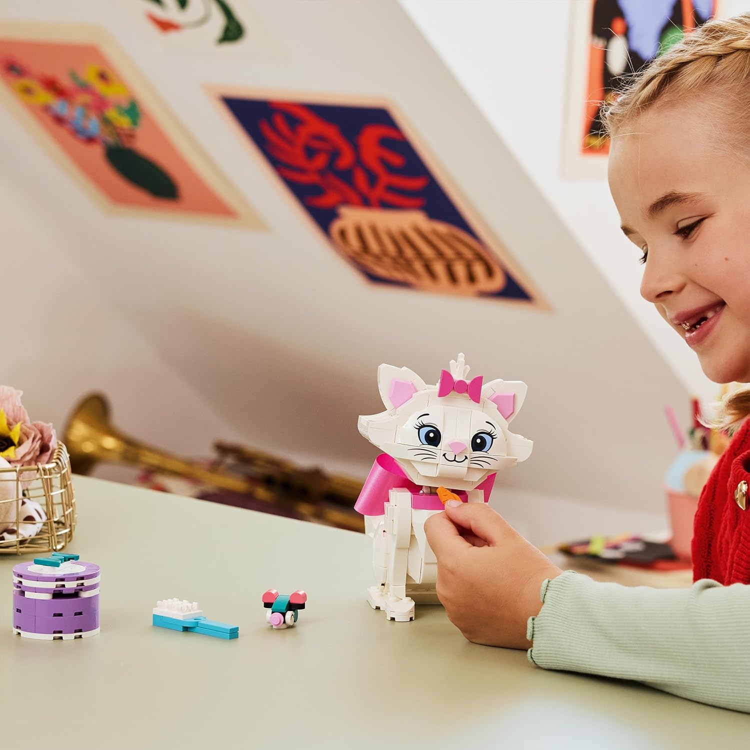 LEGO|Disney The Aristocats Adorable Marie - Toy Cat Animal Figure w/Accessories incl. a Textile Bow - DIY Bedroom Decor - Nostalgic Gift for 7+ Year Old Girls & Fans - 43286