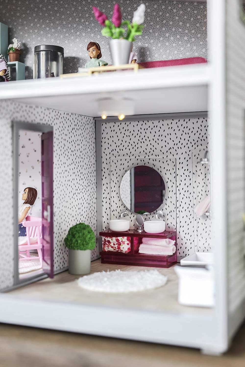 Lundby 60-306100 - Badkamermeubelen poppenhuis - Meubelset 5-delig - Poppenhuisaccessoires - Meubels - Wastafel - WC - Badmeubel - Accessoires - vanaf 4 jaar - 11 cm poppen - Minipoppen 1:18