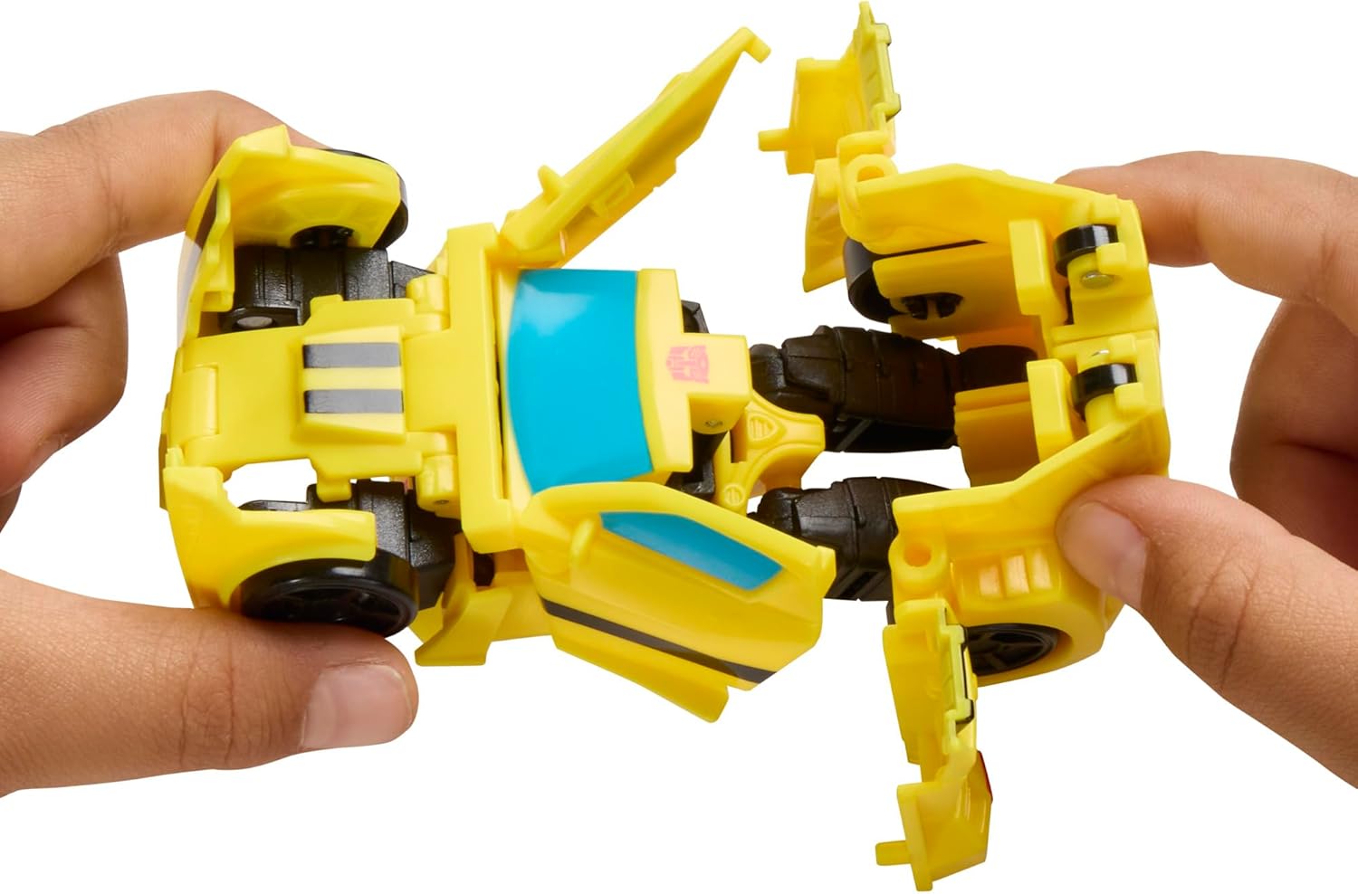 Transformers Prime Changers Bumblebee Action Figure, Changes from Robot Toy to Car Toy, Ages 6+
