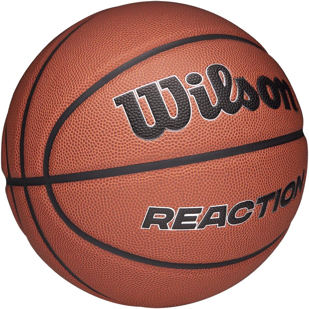 Wilson Pallone da Basket Reaction Plus, In Materiali Compositi Resistenti con Design a Canali Profondi, Marrone/Argento, Misura 5